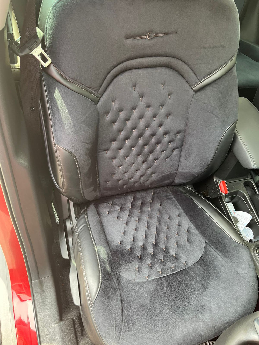 Gen Y Velvet Fabric Car Seat Cover For Toyota Hyryder | in Black Colour | Elegant Auto Retail