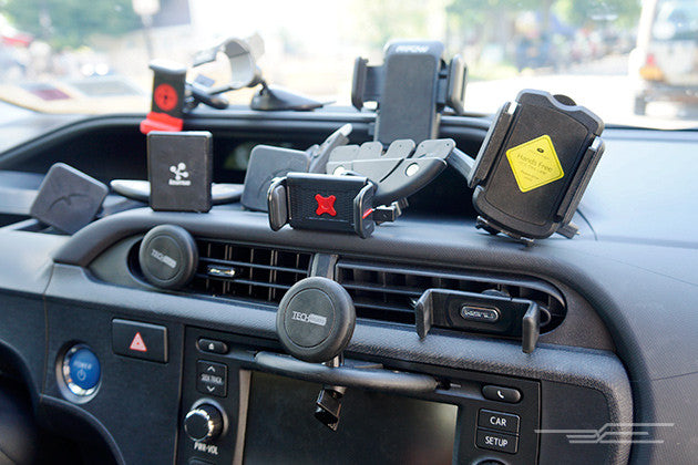 car universal holder instructions