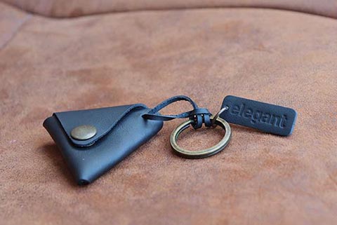 Hawai Genuine Leather Car and Bike Key Holder Key chain With Loop Lock Key  Ring Ideal for Men and Women (Black) : Amazon.in: Fashion