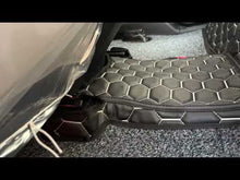 Star 7D Car Floor Mats For Mahindra XUV 700  - Black White | Elegant Auto Retail 